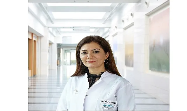 Plastiklerdeki zararlı kimyasalların sağlık üzerindeki tehlikeleri artıyor. Mikroplastikler ve BPA gibi maddeler kanser riski taşıyor. Bilimsel veriler ve önlemler hakkında bilgi edinin!