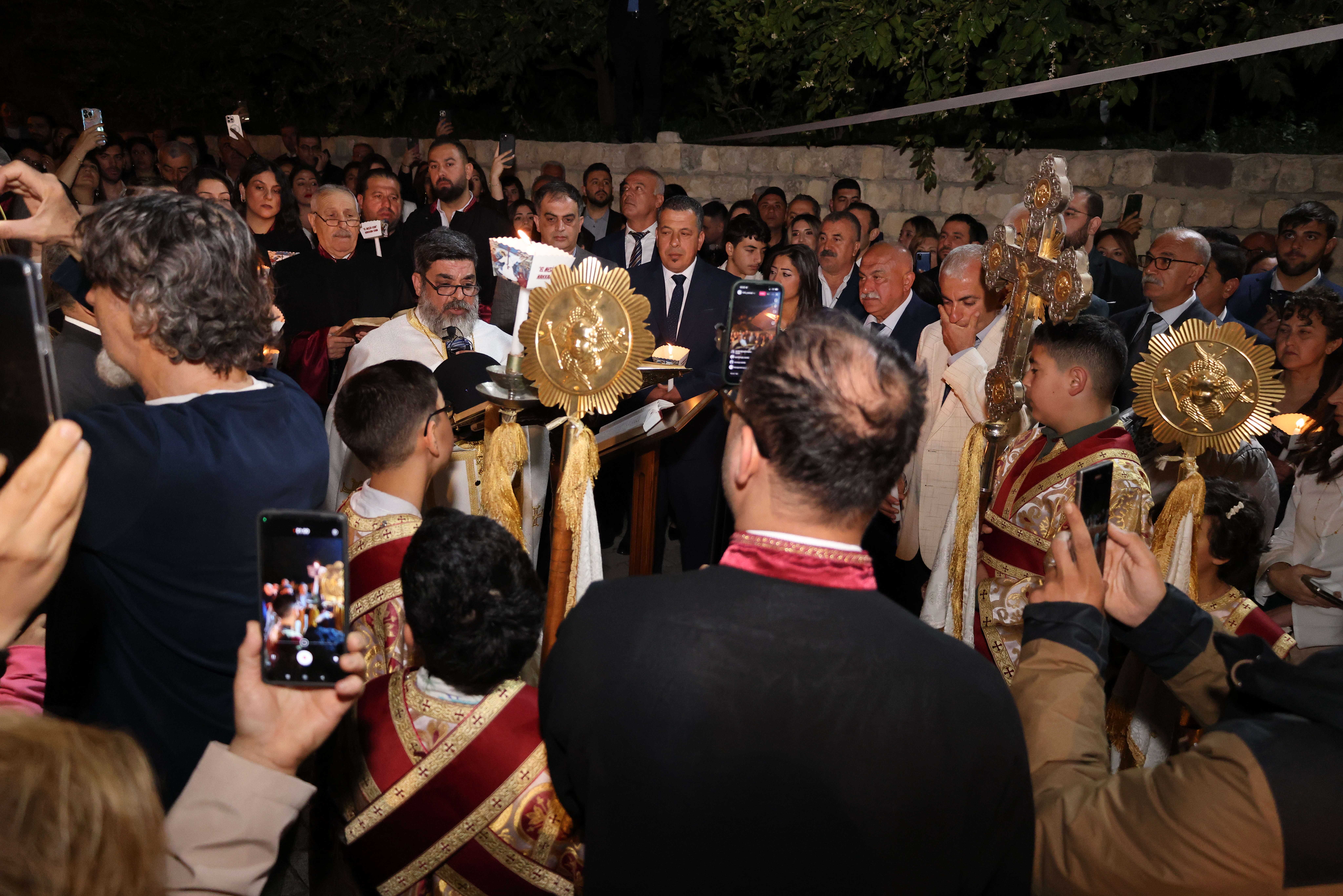 samandag-da-paskalya-bayrami-kutlandi-baskan-onturk-ten-birlik-mesaji