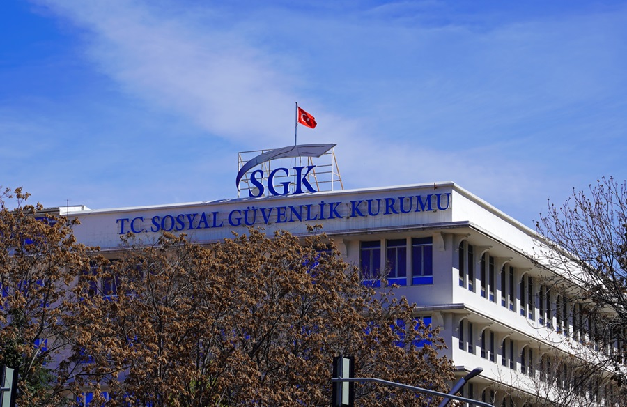 SGK, Erzin’deki 7 arsayı satışa sunuyor! Başvurular 16 Nisan’da başlayacak, açık artırma ise 28-29 Nisan’da yapılacak. Fırsatları kaçırmayın!