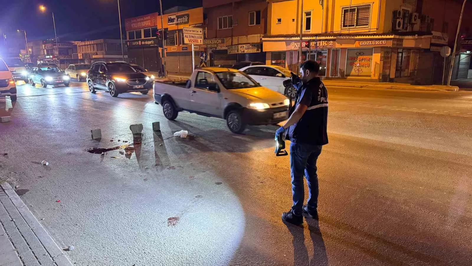 Adana'da Dram: Hamile Kadın Elektrikli Bisikletten Düşerek Hayatını Kaybetti, Bebeği Ameliyata Alındı!